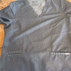 Figs Charcoal V-Neck Men's Shirt